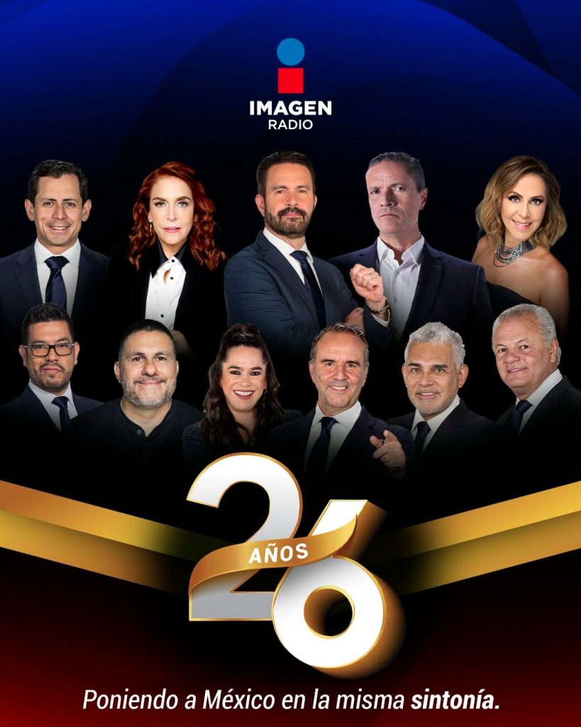 Los rostros de los locutores de Imagen Radio en la celebración de los 26 años de la emisora mexicana.