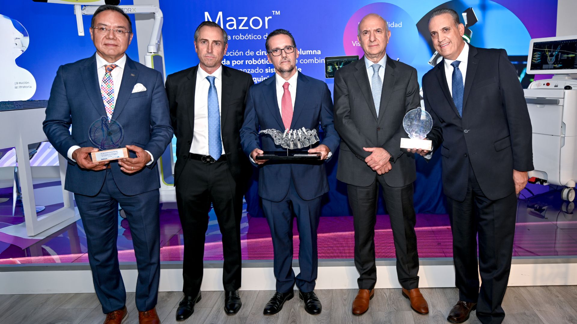 Hospital Angeles Pedregal inaugura Mazor para cirugía de columna